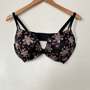 Victoria’s Secret Floral Lace Very Sexy Push-up Bra Size 36 DD